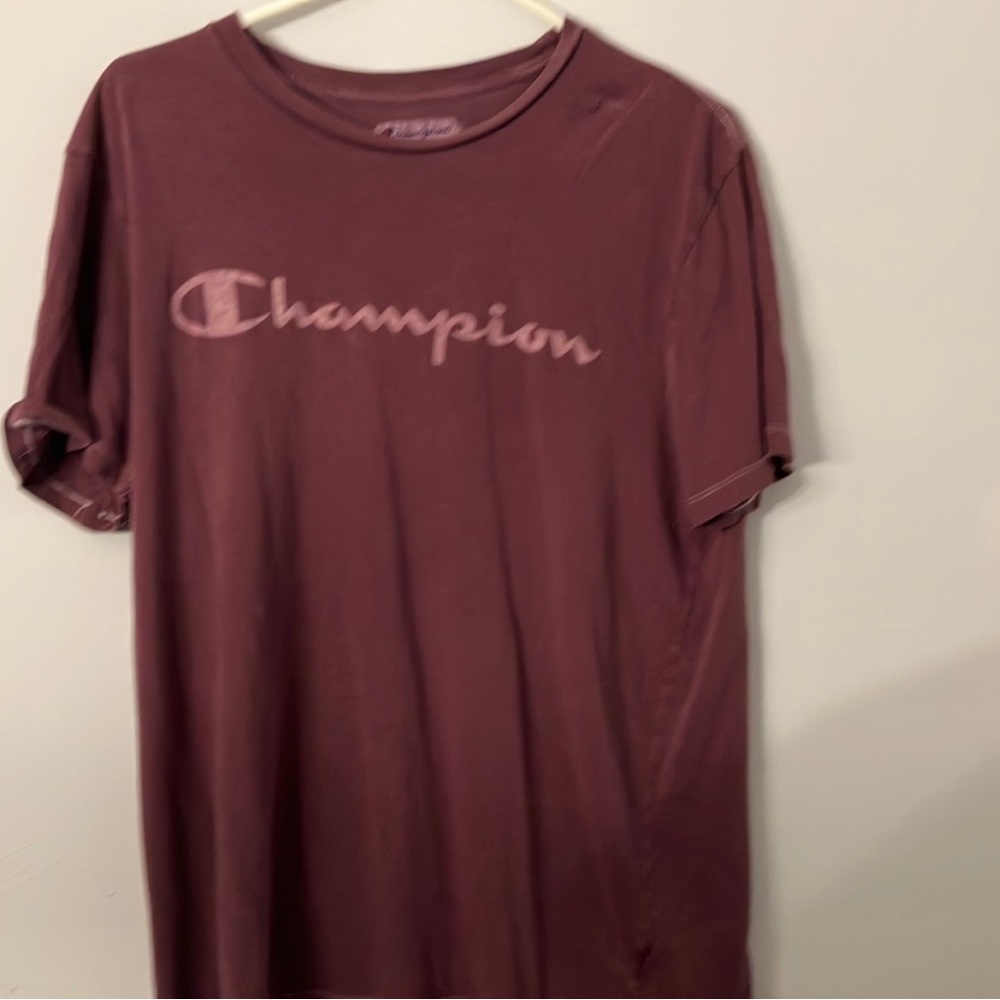 Champion tee